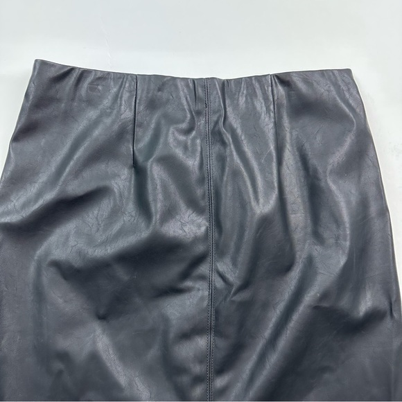 BLANK NYC Black Faux Leather Stretch Pencil Skirt Size 30 - Picture 7 of 11
